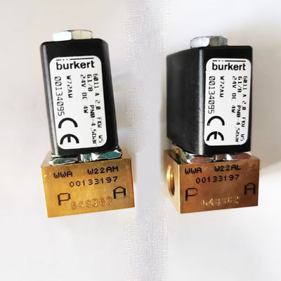 Επικοινωνία με την ηλεκτρική βαλβίδα Burkert G 1⁄4 Port Connection '00125340
