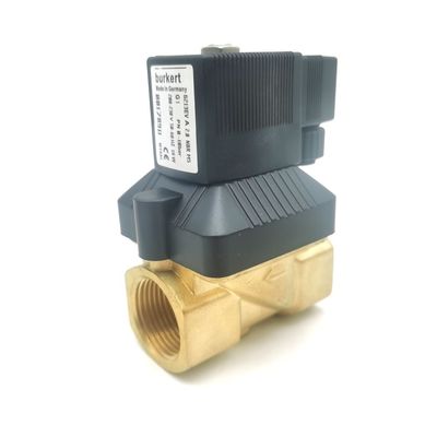 Φαλβίδα Σολενοειδούς Burkert FKM Σφραγίδα 00126091 24VDC 8W 0~6bar 6013 Τύπος άμεσης δράσης G1/8 ίντσες 2/2 κανονικά κλειστή 3.0 τρύπα ροής