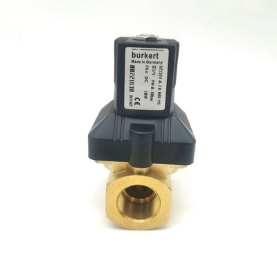 20 mm Μεγάλη πύλη ροής NBR Σφραγισμένος Burkert 6213 Σολενοειδής βαλβίδα 00221633, G3/4 Συνήθως κλειστή 2/2 Οδός Κεφάλαιο χάλκινο AC220V 8W, θερμοκρασία εργασίας -10 ~ 80 °C 0-10bar