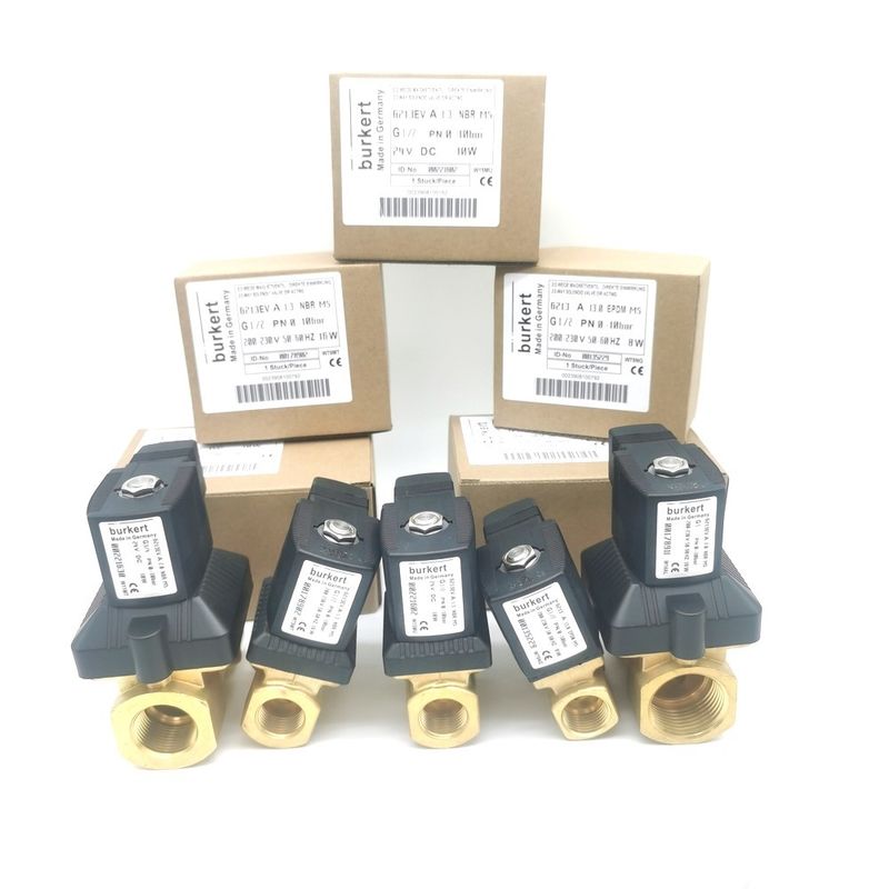 Φαλβίδα Σολενοειδούς Burkert FKM Σφραγίδα 00126091 24VDC 8W 0~6bar 6013 Τύπος άμεσης δράσης G1/8 ίντσες 2/2 κανονικά κλειστή 3.0 τρύπα ροής