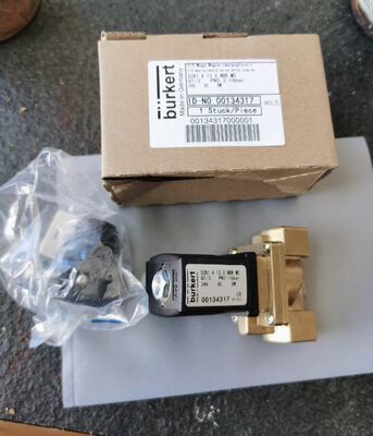 2/2 Way Closed Structure BURKERT 00221885 G1 Valve for Automation Equipment